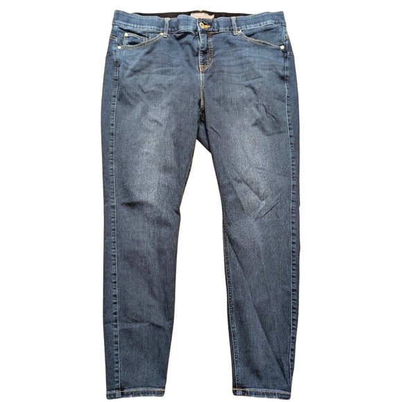 Torrid Premium Plus size 22 R 3X Bombshell Skinny Jegging Denim Jeans - Picture 1 of 4